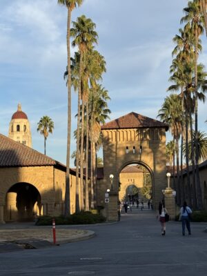 Ein Teil des Universitätsgelände von Stanford in der Bay Area von San Francisco.